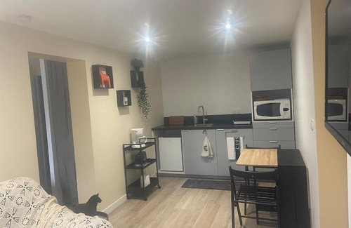 Donnezac Apartment | Joli gîte dans une installation équestre