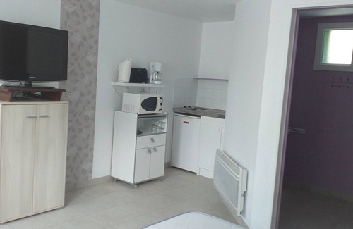 La Trinite Apartment | Joli Petit Studio à la Campagne