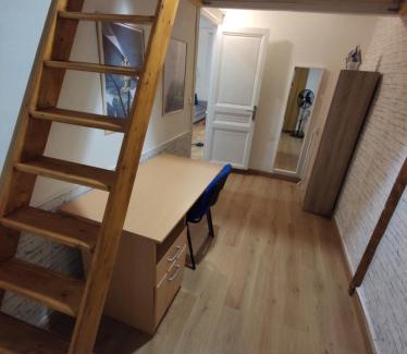 La Joliette Apartment | Joli T2 proche Vieux-port, Terrasses du port et Metro Joliette