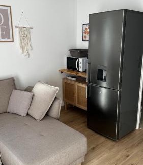 Chateauneuf-Val-Saint-Donat Apartment | Jolie suite baignée de lumière