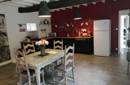 Cherbourg-en-Cotentin House | Jolie Maison en Pierre Proche Centre Ville de Cherbourg
