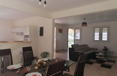 Bellefontaine House | Jolie Maison de Campagne Avec vue mer des Caraïbes. Idéal Pour les Familles