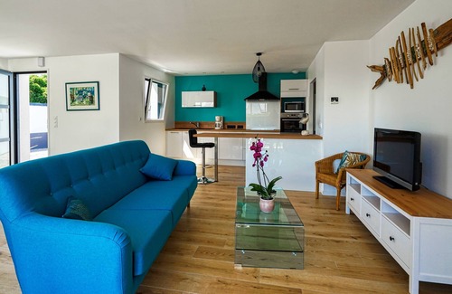 Sainte-Helene House | Jolie Maison Neuve, Très Bien Exposée, au Calme, Jardin, Terrasse