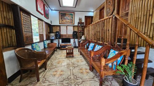 Bangar Villa | Josephine's Villa - Bangar, LU (up to 15 guests)