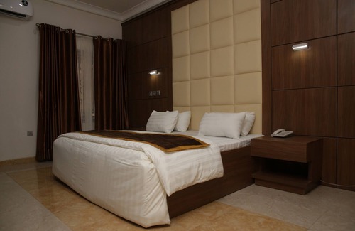 Abuja Hotel | Josto Apartment - Deluxe Suite (Two Bedroom)