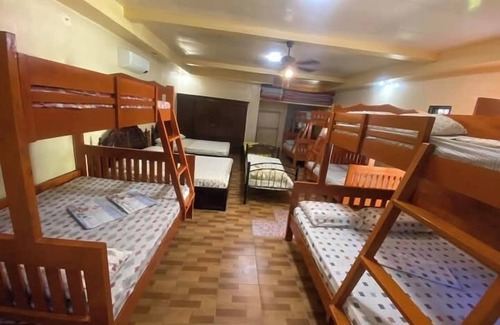 San Juan House | Jovick Homestay
