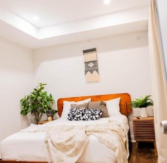 Weequahic House | Joynest Place