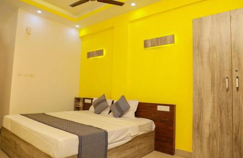 Muttil South Hotel | JTEN Residency
