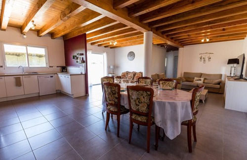 Fargues House | Juine - Fargues - Gîte