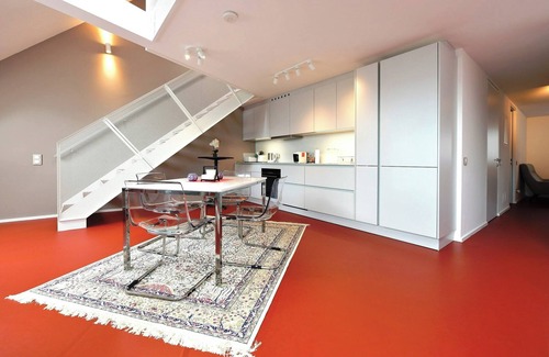 Roßau Apartment | JULIUS 22: Urban Oasis - 5 Mins to City Center