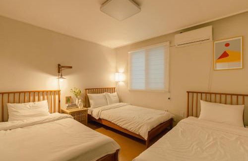 Samjeon-dong Villa | JUN stay