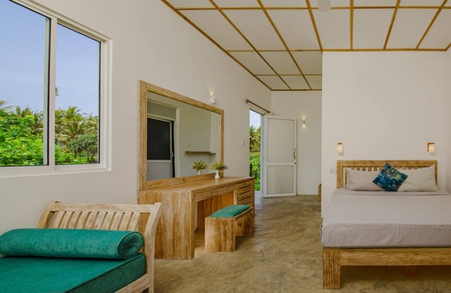 Ahungalla Hotel | Jungle Beach Ahungalla - Classic Room