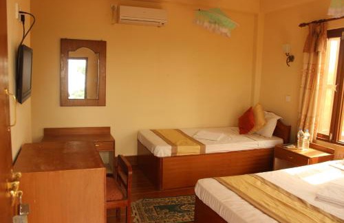 Sauraha Resort | Jungle Wildlife Camp