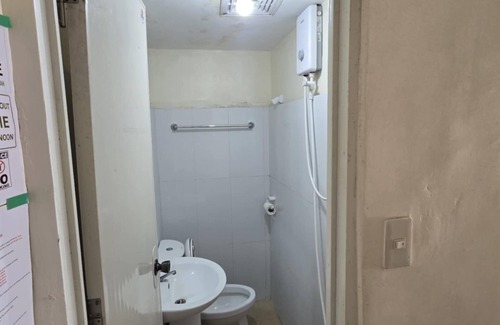 Tawala Bed & Breakfast | Junlyn Apartelle Economy roomnn