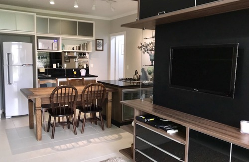 Jurere Apartment | Jurere Home - 2 Bedrooms (1 Suite)