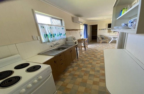 Jurien Bay House | Jurien Bay View Bungalows - Jetty View (5)