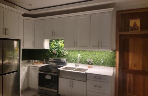 Camperdown Apartment | Jus enjoy yuh stay