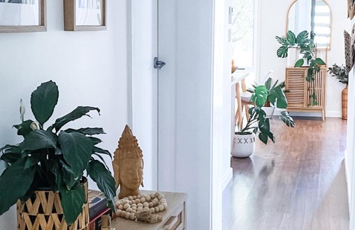 Wagga Wagga House | Just book it! Ruby - a spacious house in the CBD