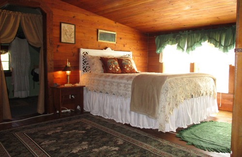 Kegley Other | Just off I-77, Beautiful log cabin, antiques/wonderful experience for 2, wifi/TV