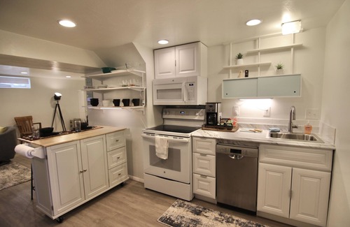 Blanding Apartment | Just off Main Bungalow Basement Apt.