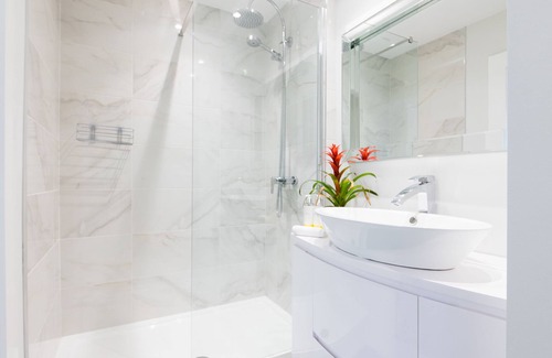 Currie House | JustB