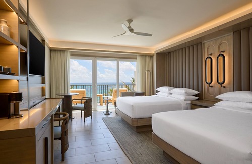 Oyster Pond Hotel | JW Marriott St. Maarten Beach Resort & Spa