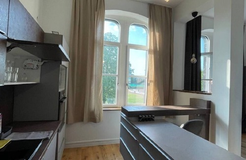 Verbandsgemeinde Pellenz Apartment | Königlicher Ausblick am Bahnhof Kruft ab 01.06.23!