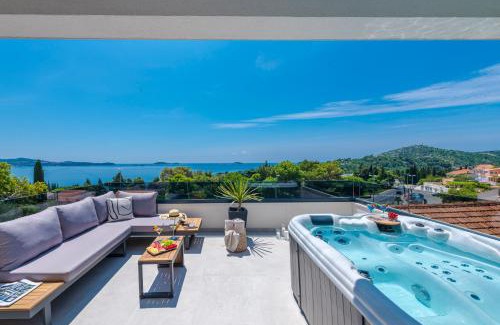 Mlini Apartment | K&N LuxApartment - Jacuzzi and Magnificent Sea view