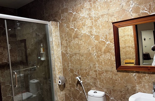 Dar es Salaam Hostel | K27 Premier Backpackers