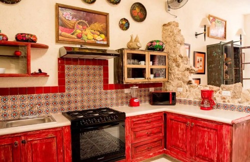 Barrio de Santiago House | Kahlo Room, Lotto House