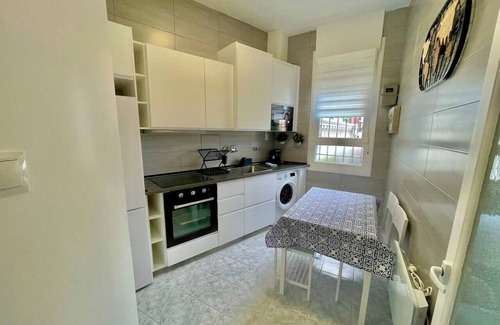 Basurto-Zorroza Apartment | Kai Bilbao - Apt next to the ria