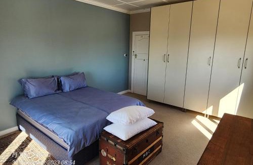 Kalk Bay Apartment | Kalk Bay Lymehaven Self-Catering Apartment