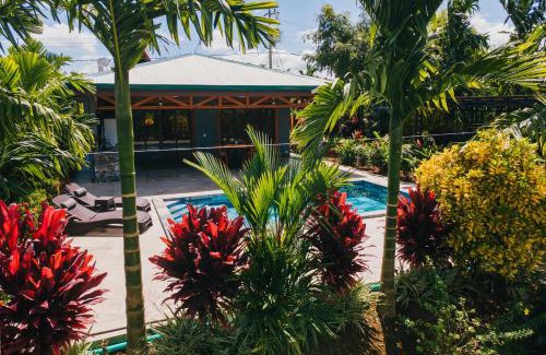 Penas Blancas Villa | Kaluma Macaw Farmstay Villa