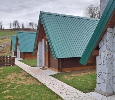 Mojkovac Ski Chalet | Kamp Kruščić - Laništa