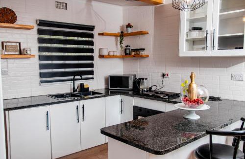 Maun Apartment | Kanana Villas - Maun Luxury One Bedroom Apartment