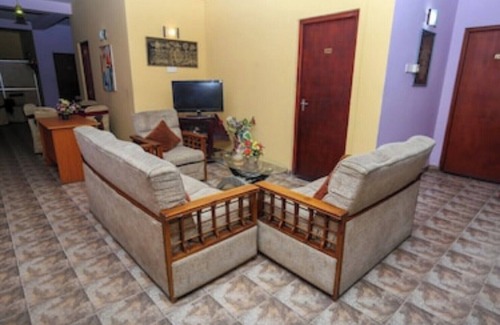 Peradeniya House | Kandy Paradise Resort