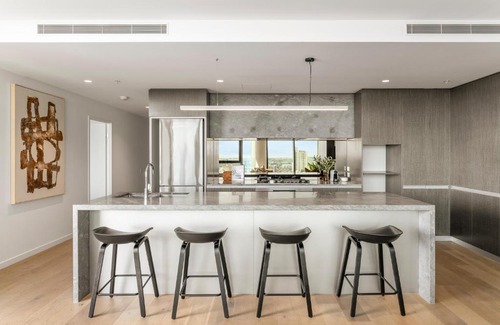 Kangaroo Point Apartment | Kangaroo Point Apartment by Urban Rest