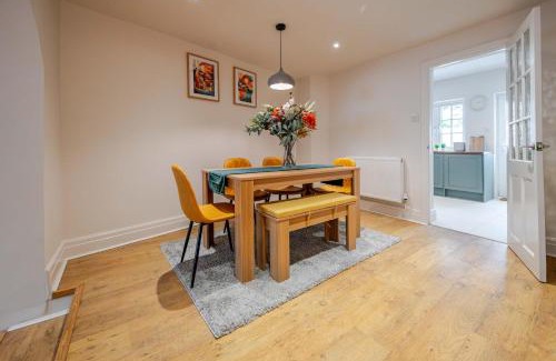 St Austell House | KAOLIN Splendid Cornwall Home By StayStaycations