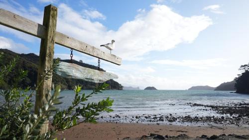 Great Barrier Island Cabin | Karaka Bay Lodge