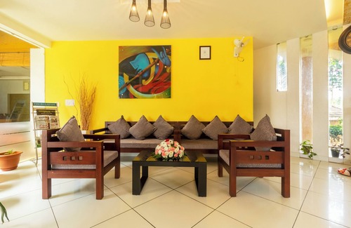 Vazhavatta Resort | Karapuzha Village Resort