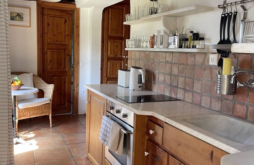 Koukounaries Apartment | Karavotsakisma Studio & Villa accommodation with Pool