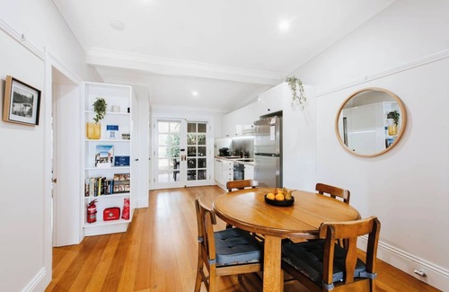 Central Mudgee Cottage | Kareela Cottage A Charming Country Getaway
