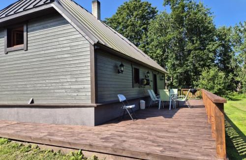 Leisi Apartment | Karjalasma Mägramaja