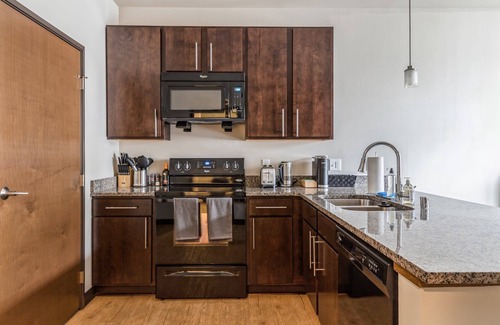 Westown Apartment | Kasa | Pet Friendly + Nearby Local Eateries | Milwaukee