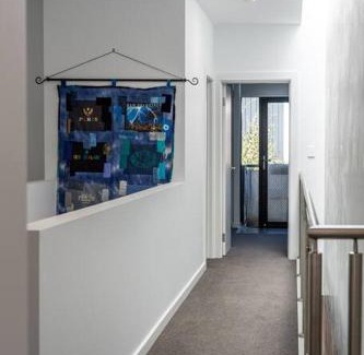 Tonsley House | Kashida - 2BR Townhouse WiFi Study