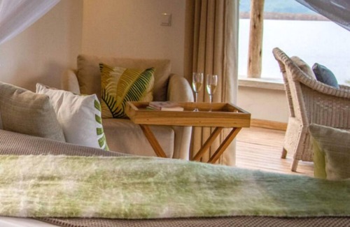Karatu Bed & Breakfast | Kasi Tembo Rest House a home of adventures