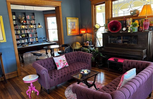 Paola House | Kaskaskia Place