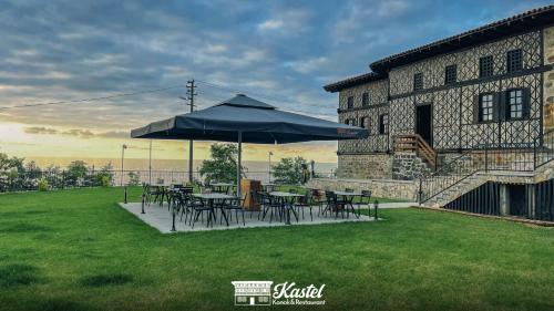 Surmene Hotel | Kastel Konak Hotel