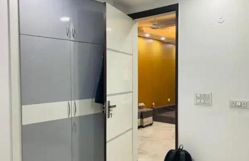 Alambagh Apartment | Kazzar Hotel