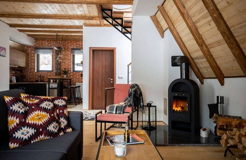 Lisina House | Kežman Mountain Cabins Forest and Panorama